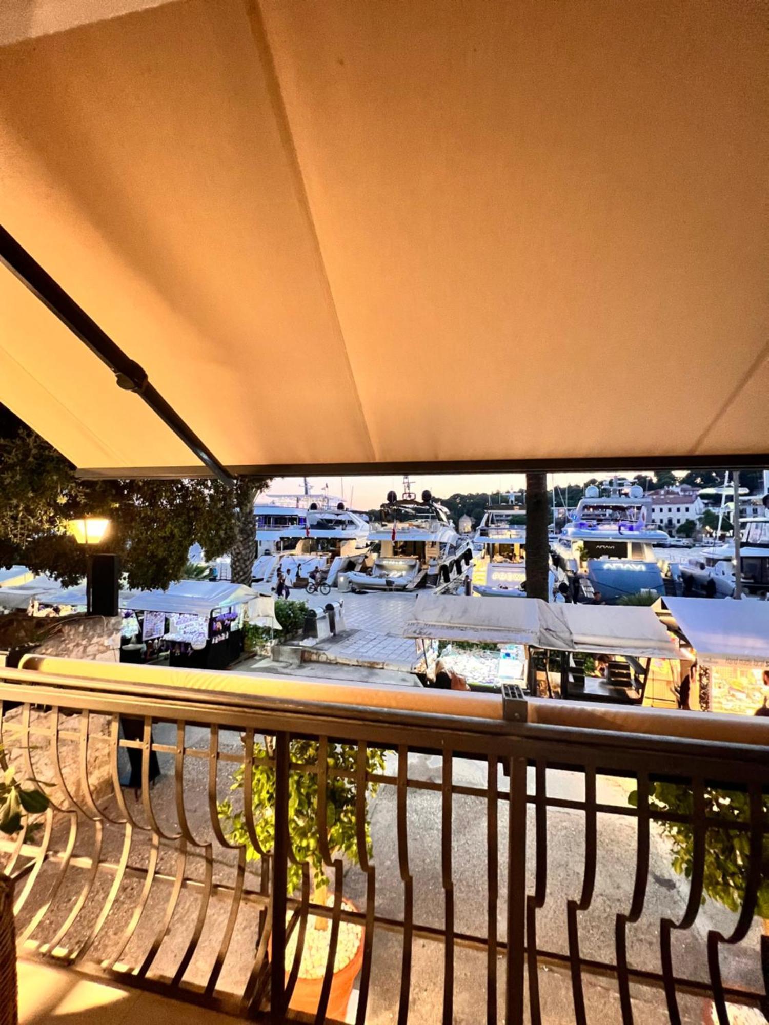 Riva Yacht Hvar Town Apartment Exteriér fotografie